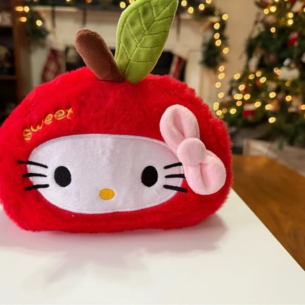 New Hello Kitty Apple Makeup Bag